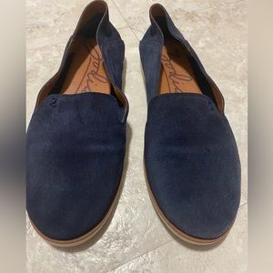 Navy Blue Loafers 👞